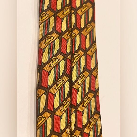 Gucci Briefcase Pattern Silk Tie - Iconic Red & Gold Design - Picture 4 of 10